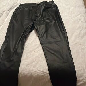 Women’s leather look pants